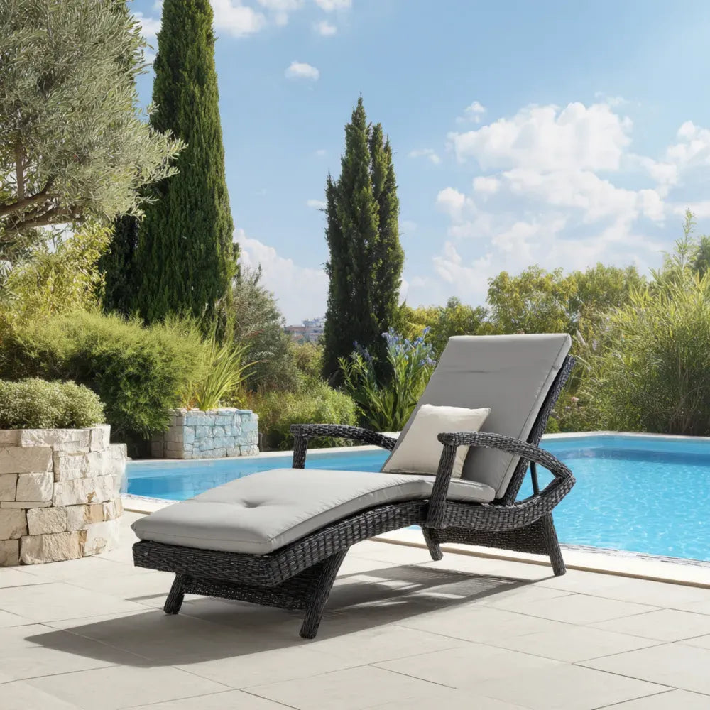 Outdoor Wicker Recliner Chair 198cm x 73cm x 94cm - Grey Cushion - Modern Design